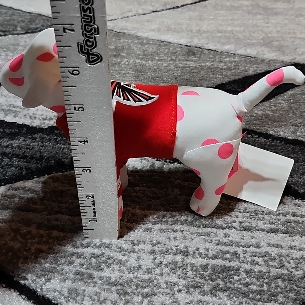 VS PINK RARE ATLANTA FLACONS 1ST-EDITION NFL JERSEY  PLUSH COLLECTIBLE DOG - Picture 11 of 15